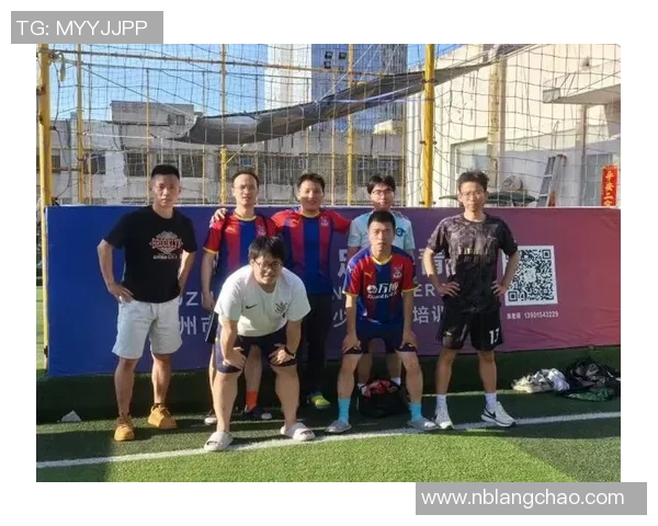 丁丁大的足球明星如何在绿茵场上书写传奇人生与梦想的追逐