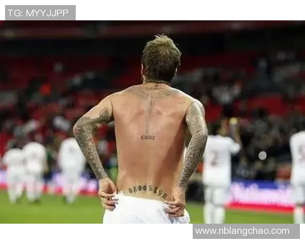 与113相关的足球明星背后的故事与成就探秘 与113相关的足球明星背后的故事与成就探秘