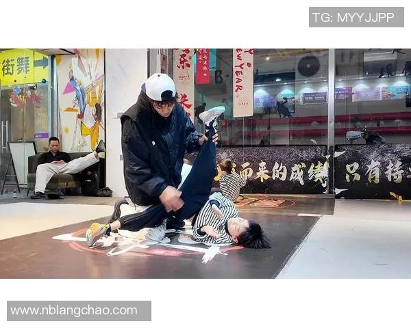 广州街舞队战术对比深度解析与策略探讨